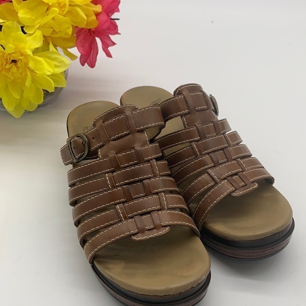 Dansko Brown Slio on sandals - Sz 37 / 6. DAN0224C